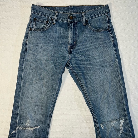 Levi’s Women’s Blue Denim Straight Jeans Size 30 Western Minimalist Classic - Picture 3 of 8